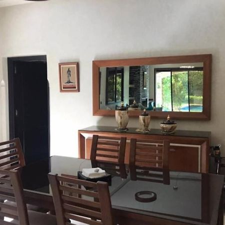 Magnifique Villa Avec Piscine Chauffee Que Pour Famille Marraquexe Exterior foto