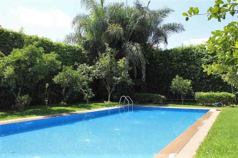 Magnifique Villa Avec Piscine Chauffee Que Pour Famille Marraquexe Exterior foto